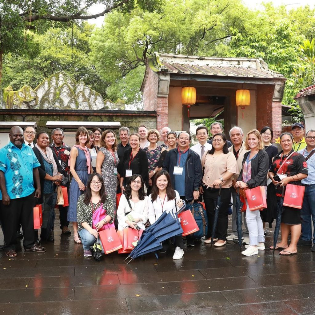 Figure 6Group photo outside the Lin Family Mansion & Gardens